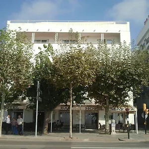 Marina Hotel